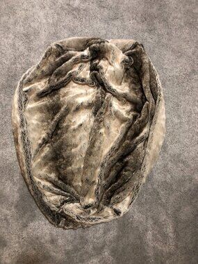 Pottery Barn Teen MEDIUM Faux-Fur Beanbag slipcover, BRAND NEW, Brown